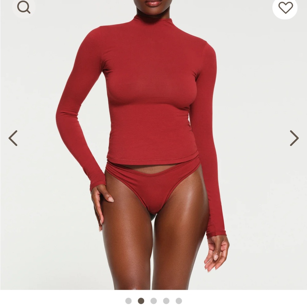 ❤️♥️NWT SKIMS long sleeve turtle neck in cotton jersey